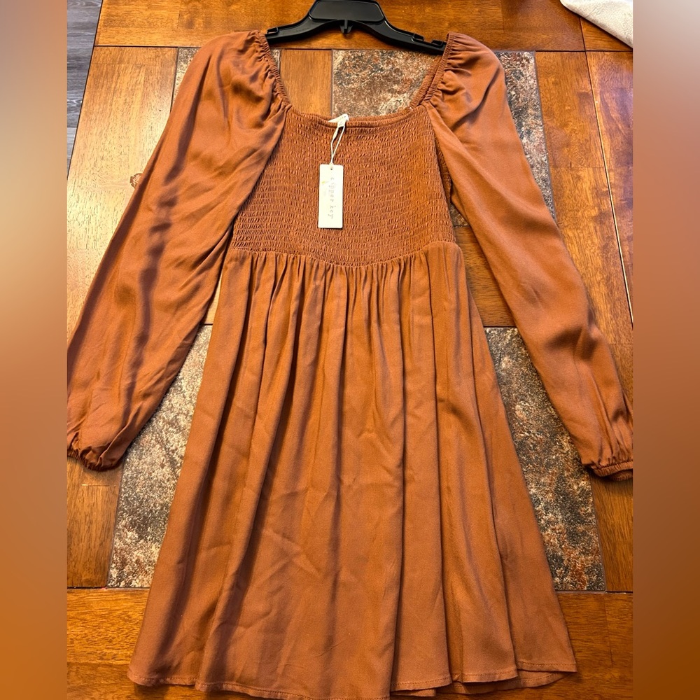 New with tags orange/brown Copper Key dress. Size S never worn